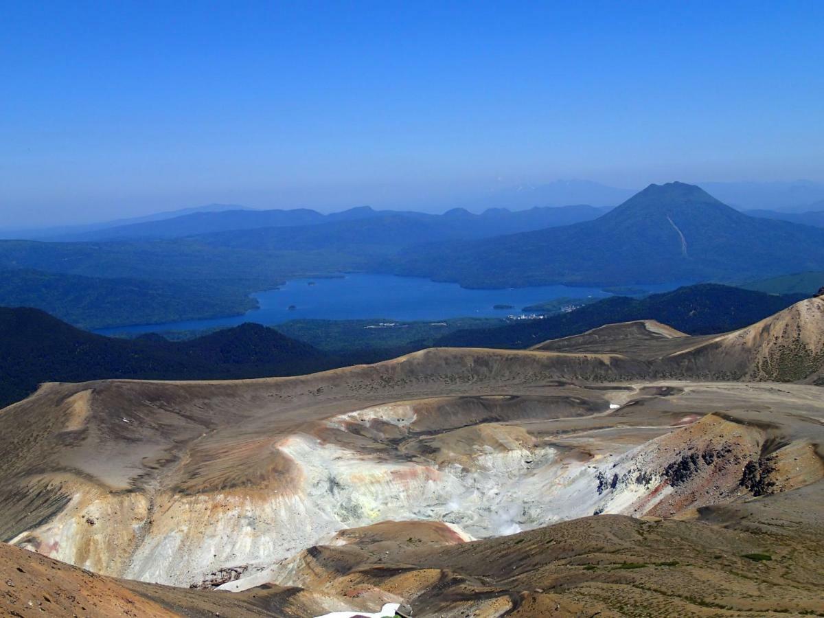 Tsukushi Village Цуруи Экстерьер фото